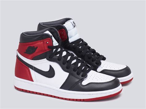 jordan 1 retro black toe